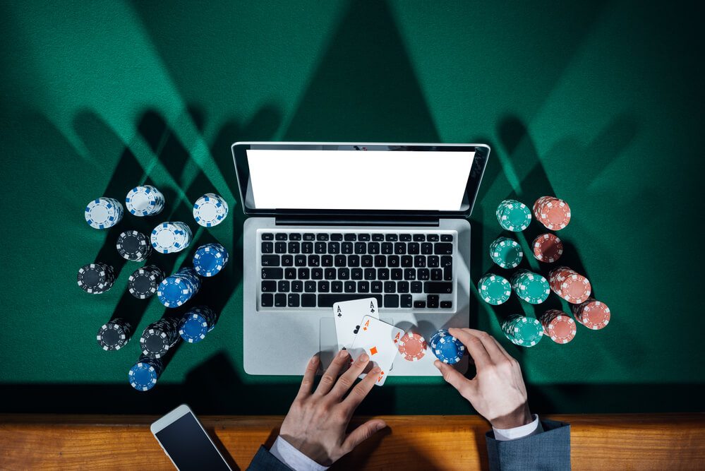 The Complete Guide to Live Dealer Blackjack: Tips from Professional Players